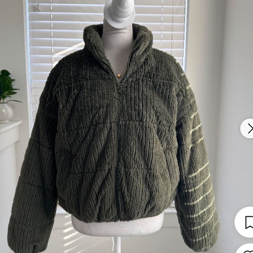 Wild Fable Olive Puffer Jacket